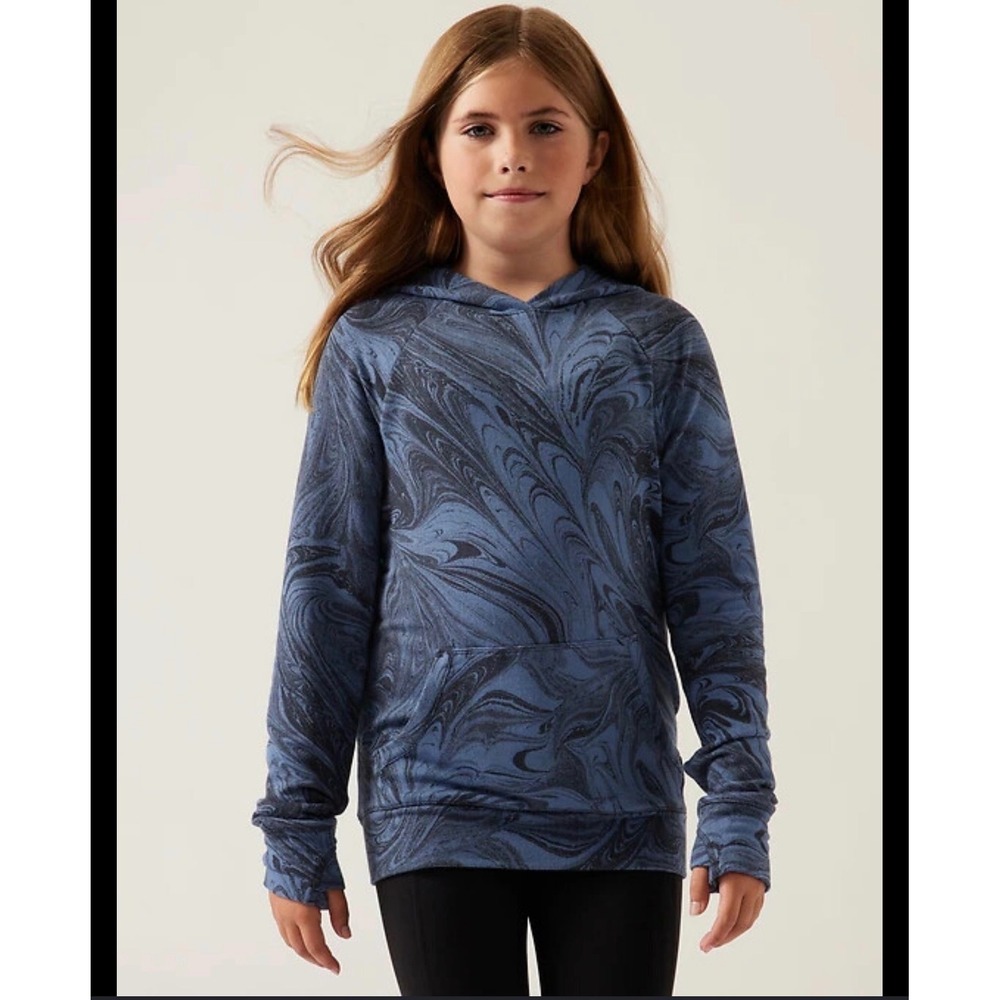 Athleta Girl Blue Marble Swirl Print Hoodie Sweatshirt Thumbholes Size S 7